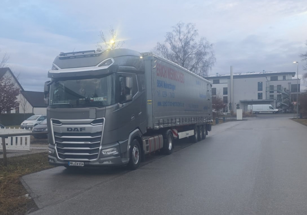 Spedition Wernscheidt Meinerzhagen Planensattel verbreiterbar