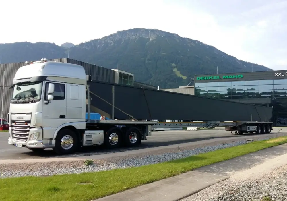 Spedition Wernscheidt Meinerzhagen Telesatteltransport